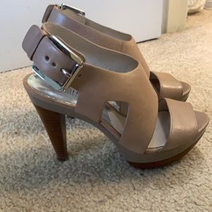 Michael Kors Platform heels